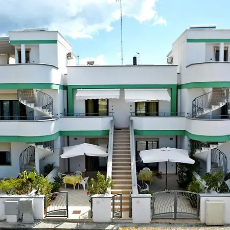 Apartmán Bilocale Con Balcone A Pochi Passi Dal Mare - Teresa